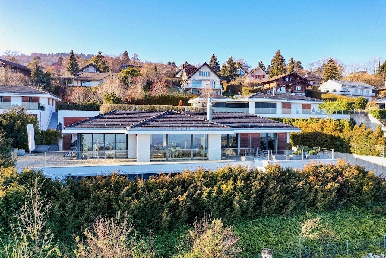 maison contemporaine 7 Pièces en vente sur Arzier (1273)