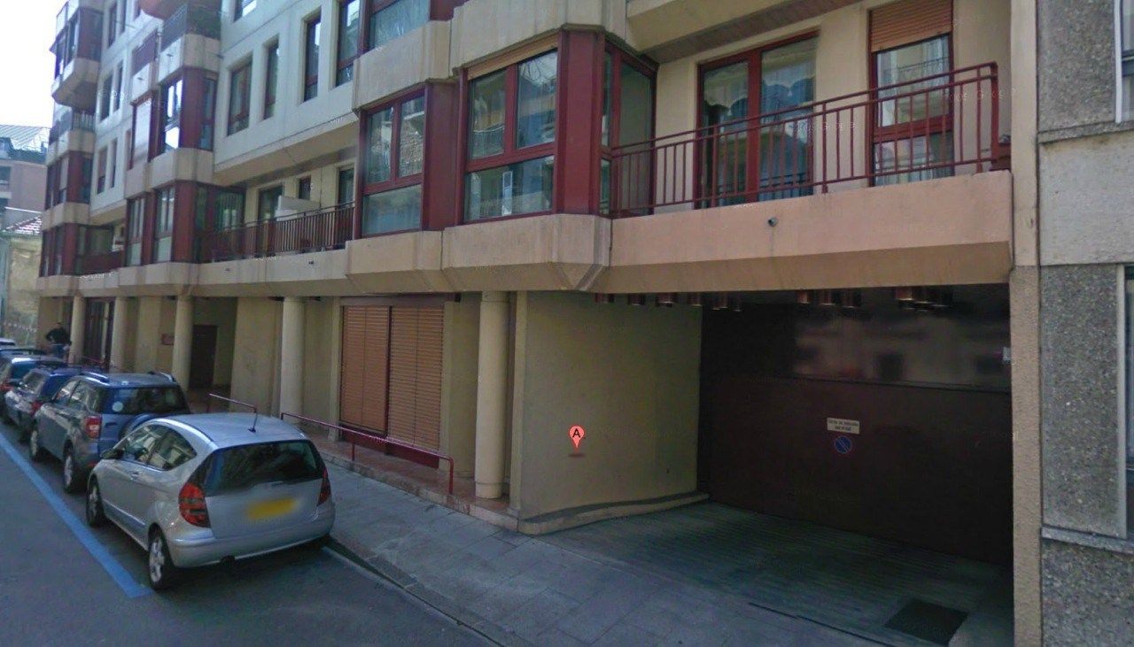 parking intérieur en location sur Genève (1207)