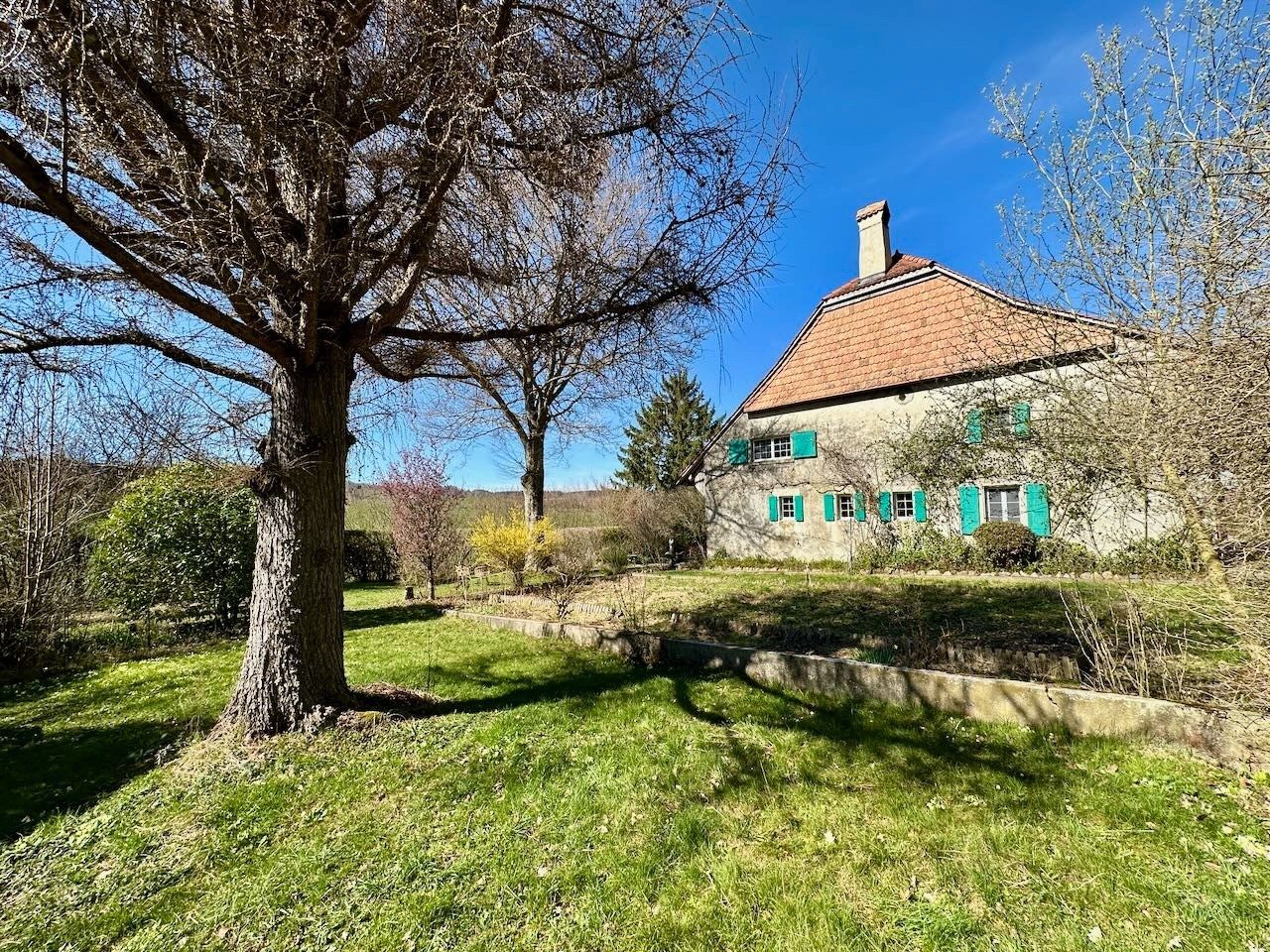 ferme 7 Pièces en vente sur Vucherens (1509)