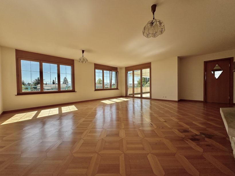 villa 8 Pièces en vente sur Trélex (1270)