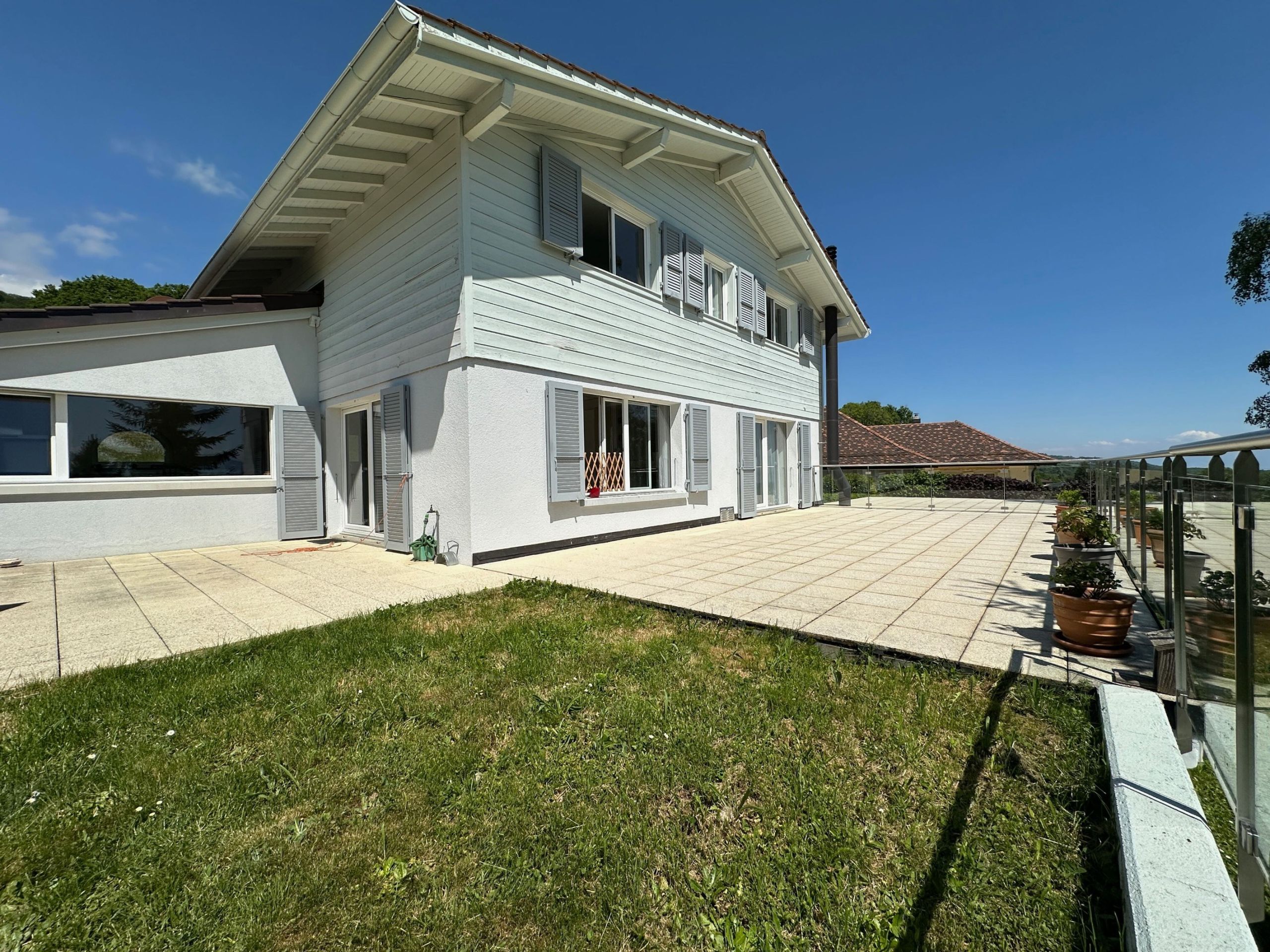 villa 7 Pièces en vente sur Givrins (1271)