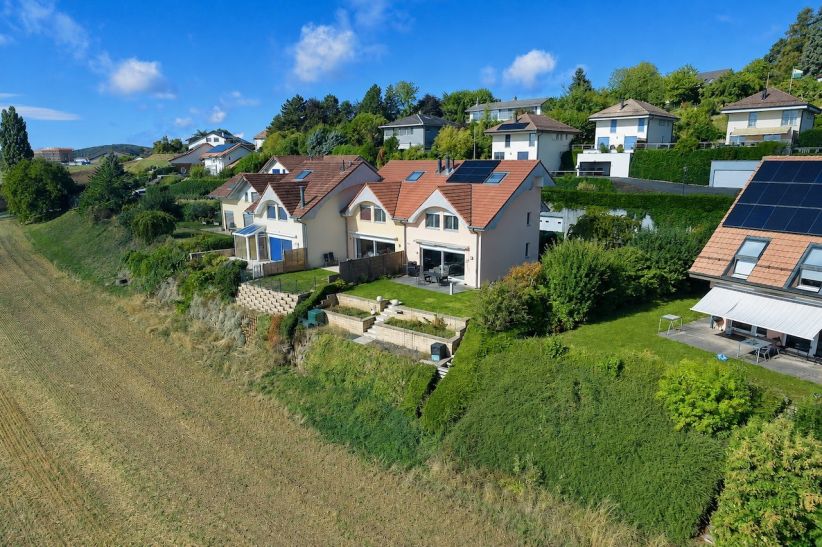 villa 6 Pièces en vente sur Apples (1143)