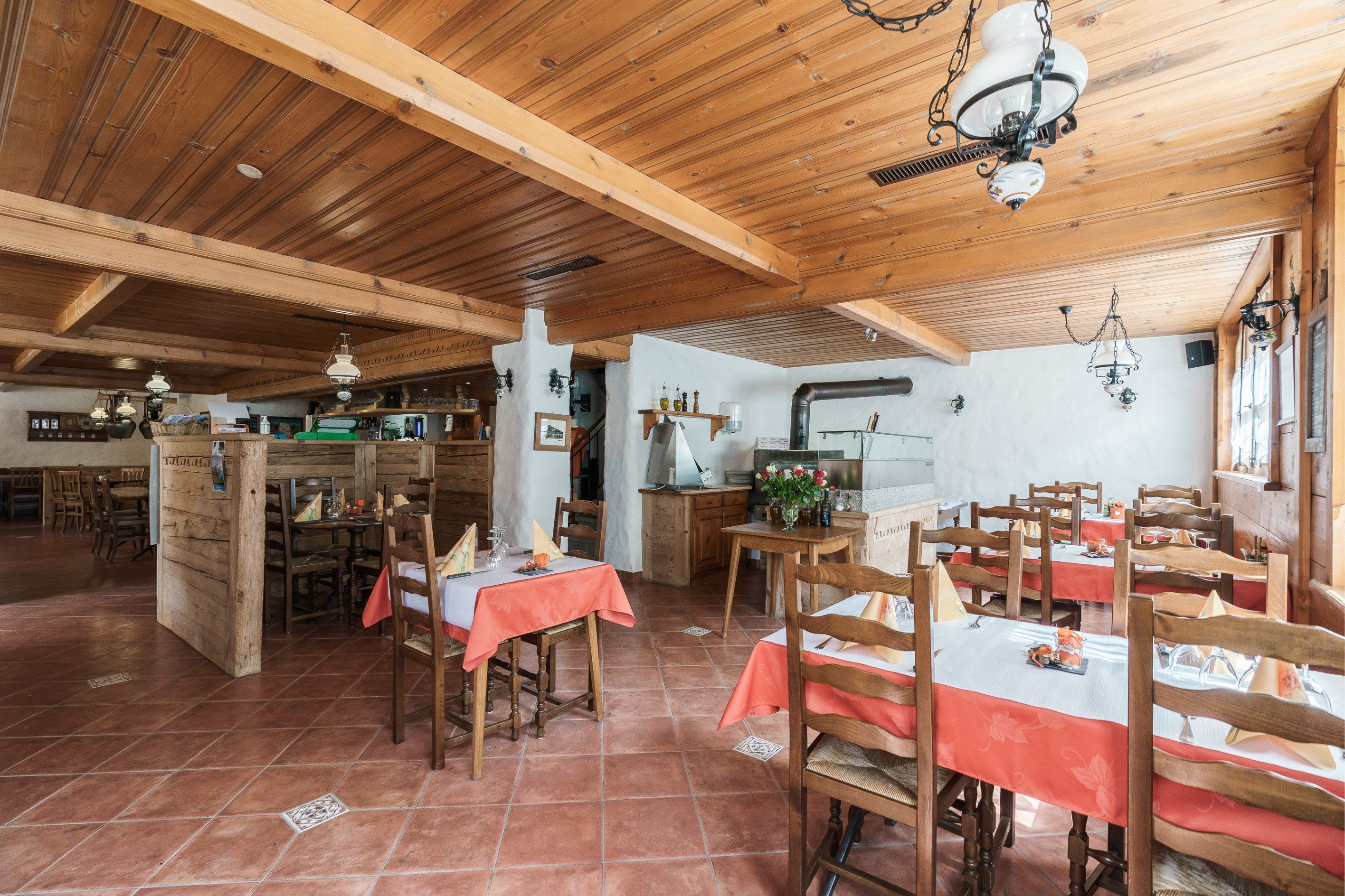 immeuble en vente sur Château d'Oex (1660)