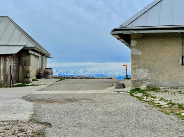 Évasion locale : Les 5 balades incontournables autour d’Arzier et du Jura vaudois